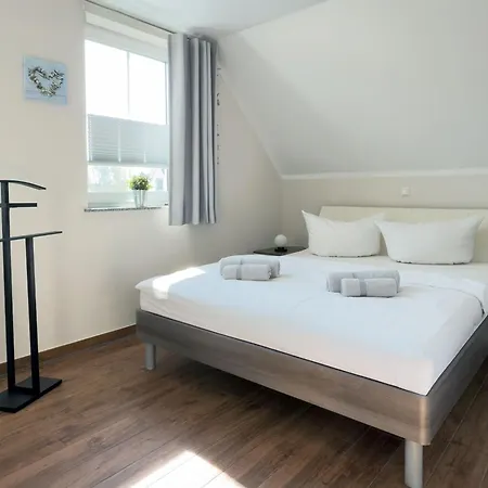Wellenbrecher Holiday home